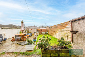 Photo 17- click for photo gallery